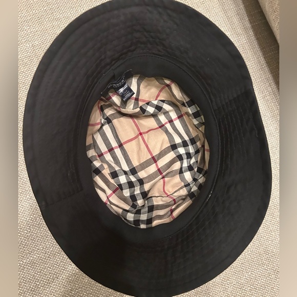 BURBERRY LONDON Vintage Bucket Hat; Great Condition! - Picture 5 of 8